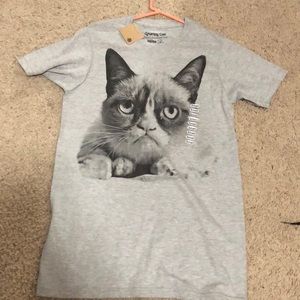 Grumpy cat shirt
